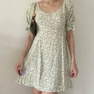 Faithfull The Brand La Barben Bella Floral Avocado Green Mini Dress 4